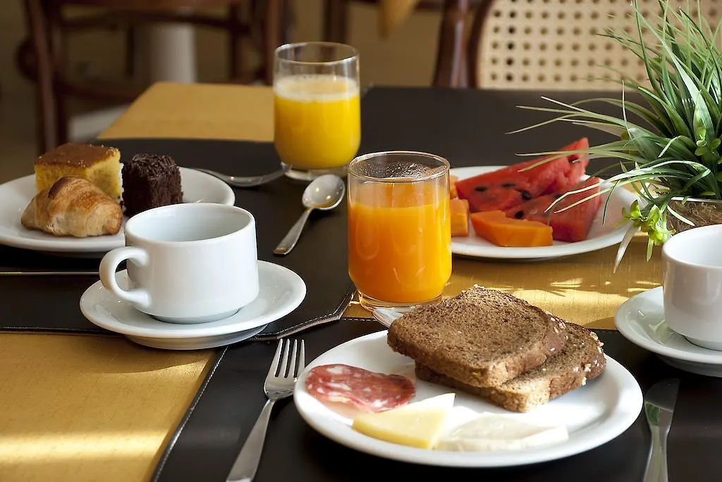 Master Premium Palace Porto Alegre Hotel