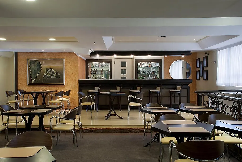 Master Premium Palace Porto Alegre Hotel