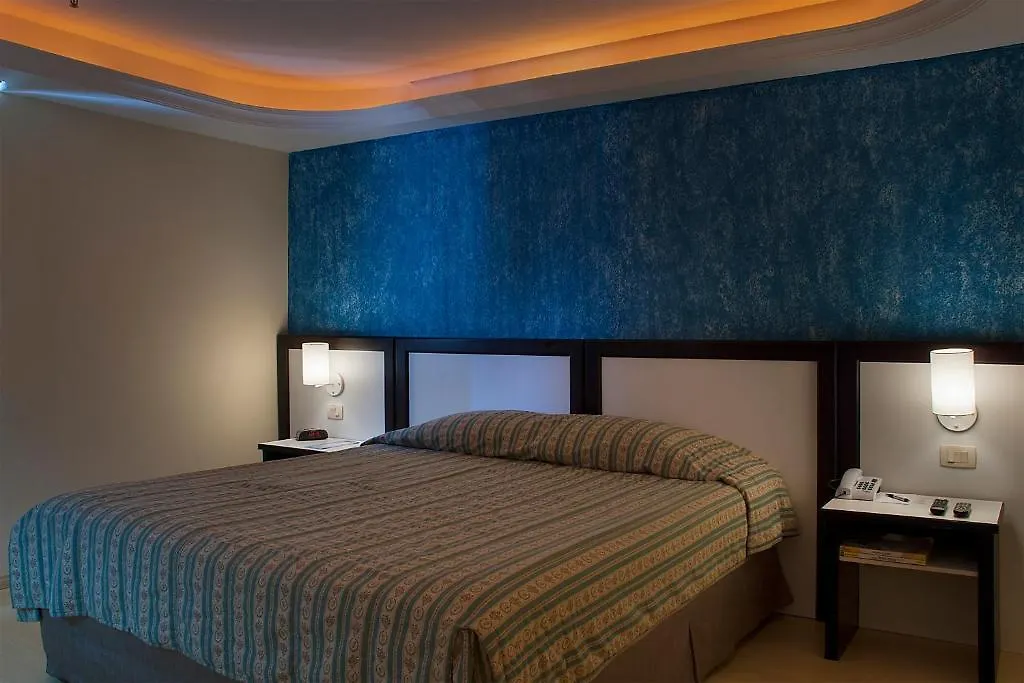 Hotel Master Premium Palace Porto Alegre
